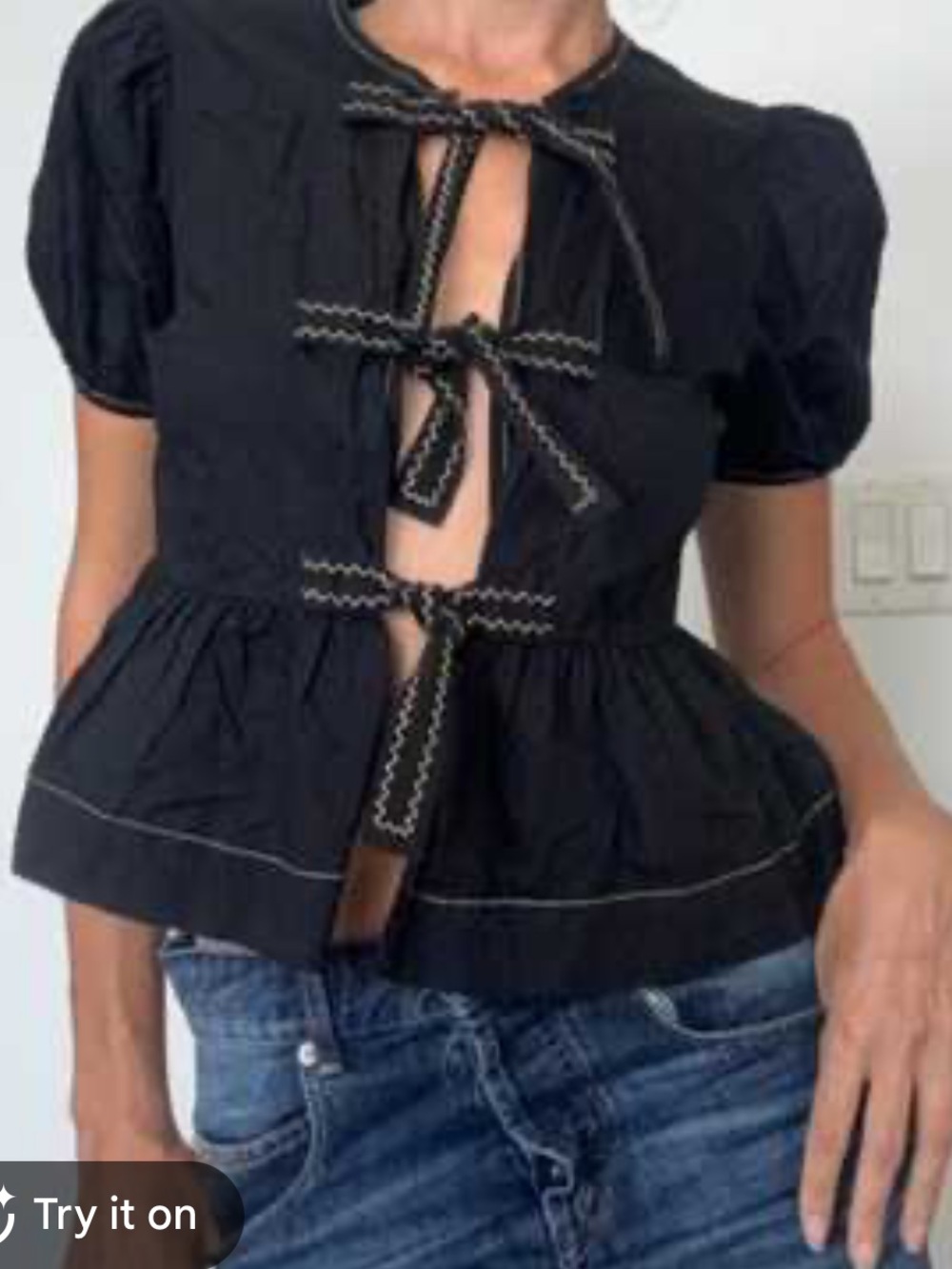 Moon River Black Puff Short Sleeve Tie Front Peplum Top Contrast Stitching M